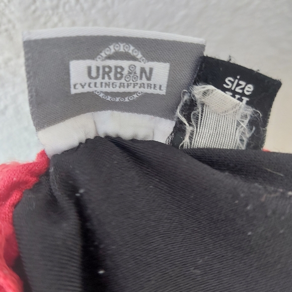 Urban Cycling Apparel Black With Red Accent Cycle Shorts Men's Size 2XL - Picture 5 of 5